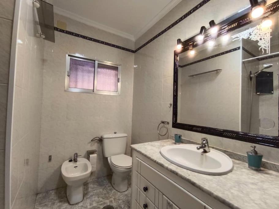 Oromana Loft Appartement Alcalá de Guadaira Buitenkant foto